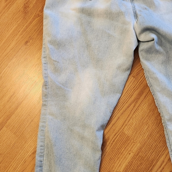 Revolution by Revolt Womens Sz 20 Ankle Length Light Blue Denim Distressed Jeans - Picture 2 of 12